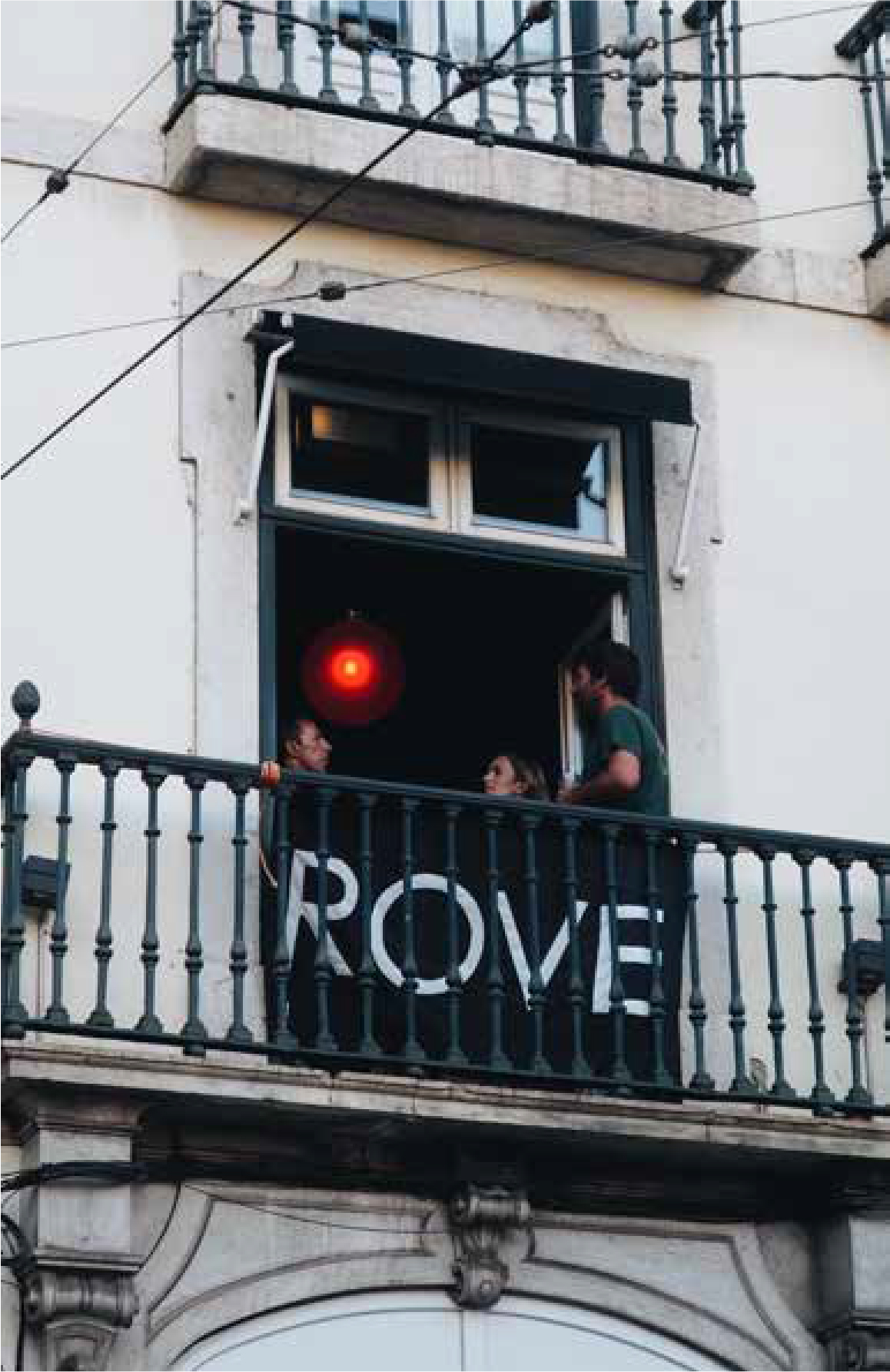 rove-bar-window